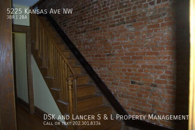 Building Photo - 5225 Kansas Ave