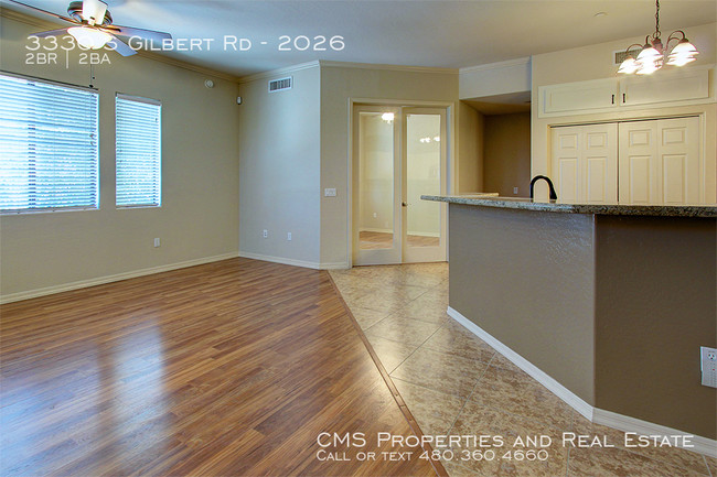 Building Photo - Santana Ridge!  2bed+den/2ba unit