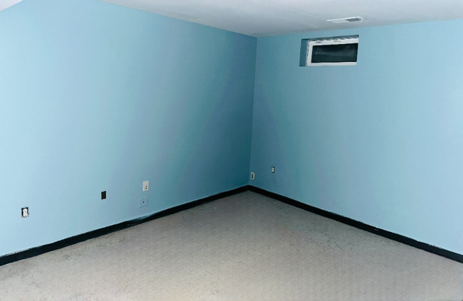 Building Photo - 5501 Victory Loop