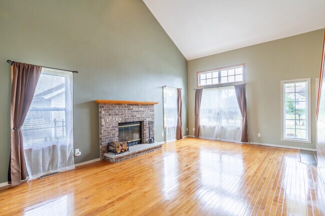 Foto del edificio - 794 Bayfield Rd