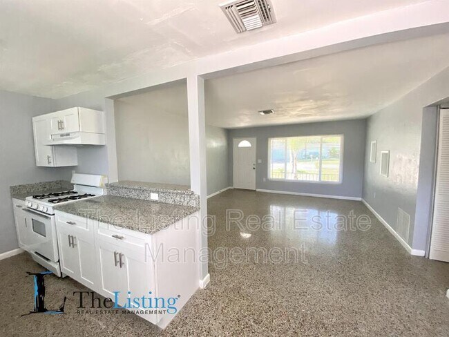 Building Photo - 87 Griggs Ave