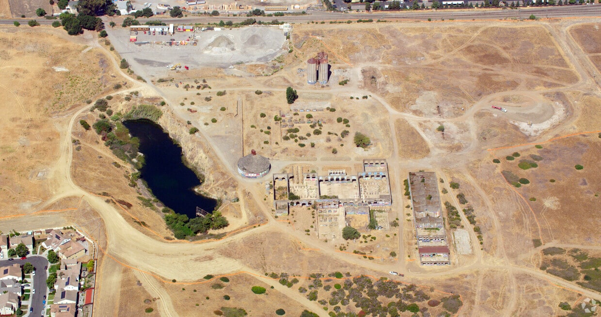 Lemos Pointe at Watson Ranch Apartments in American Canyon, CA