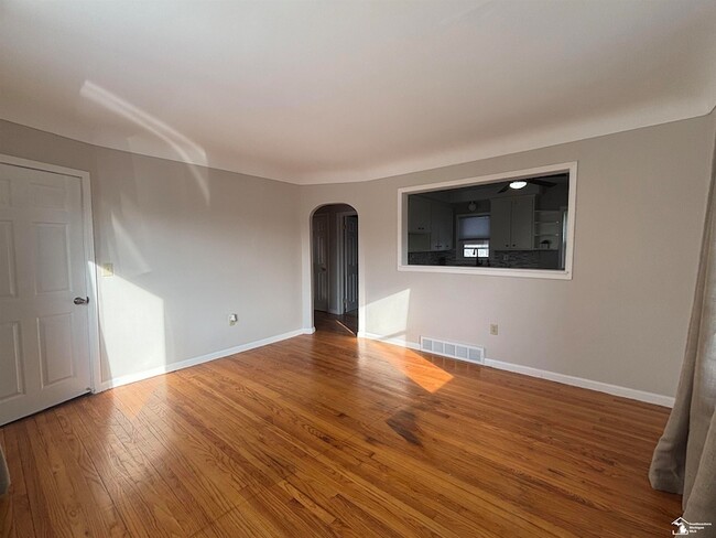 Foto del edificio - 1273 Lindbergh St