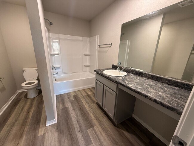 Foto del edificio - 6153 Discovery Trl