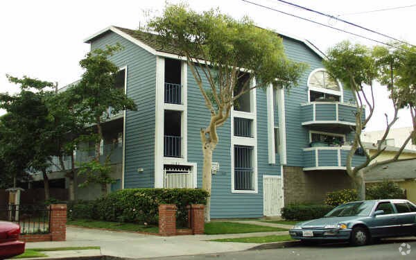 Foto del edificio - 1142 Temple Ave