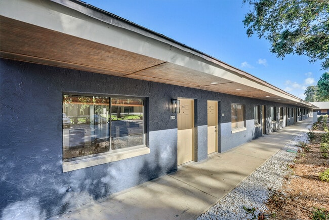 Building Photo - Casa Aria Luxury Rental Homes