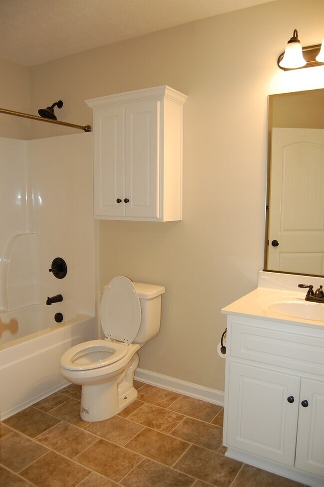 Foto del edificio - 130 Brow Tine Ct