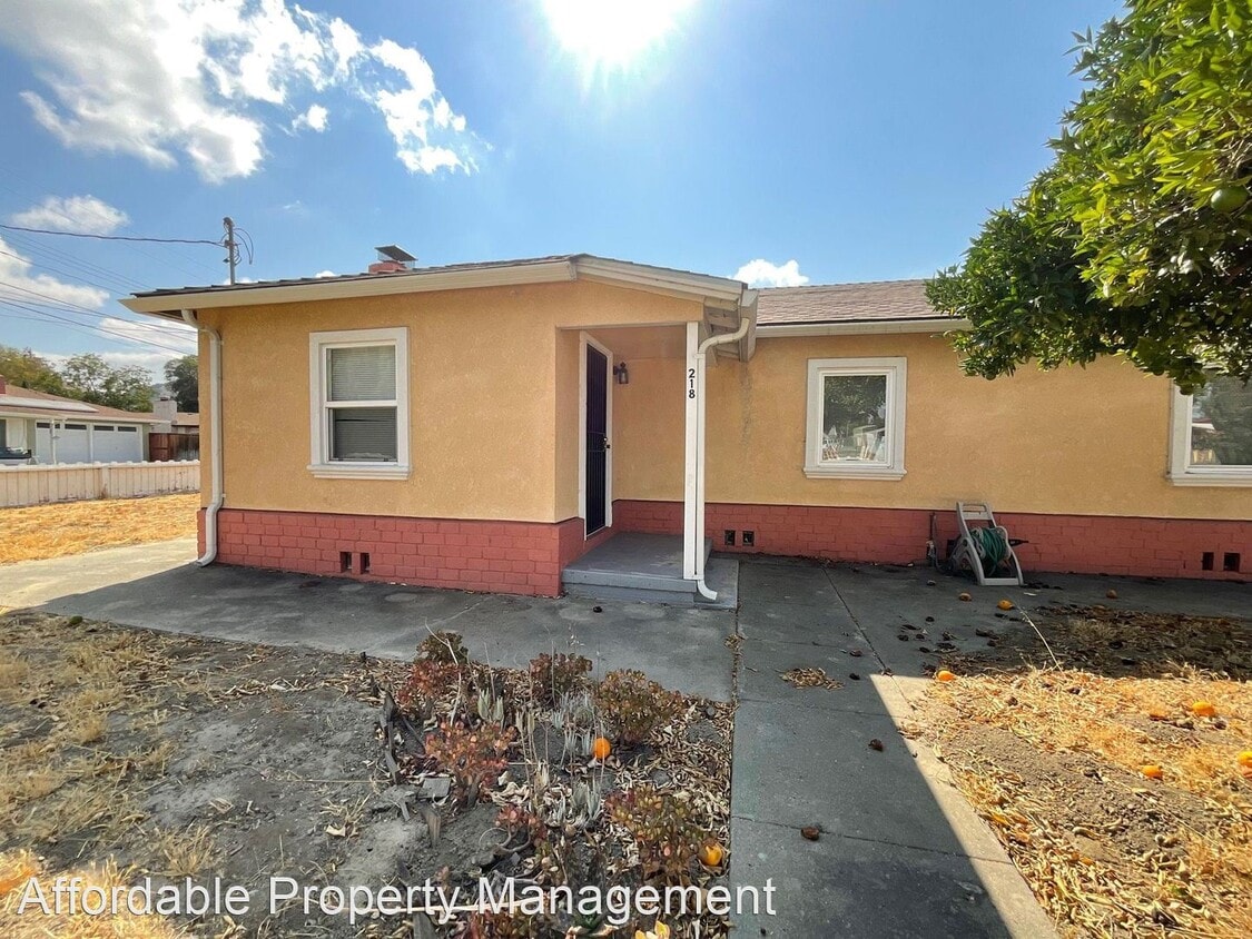 1 br, 1 bath House 218 Mowry Avenue House Rental in Fremont, CA