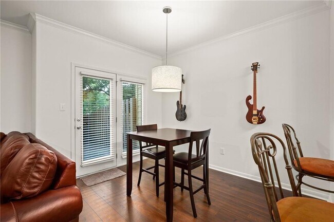 Building Photo - 4620 W William Cannon Dr