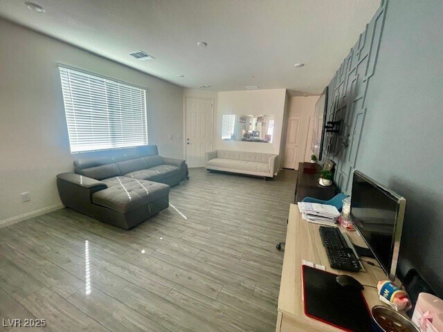 Foto del edificio - 3447 Covilha Ln