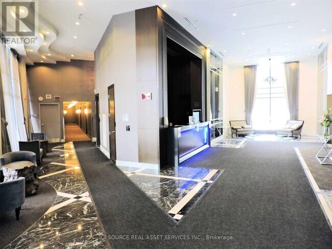 Photo du bâtiment - 7608 Yonge St