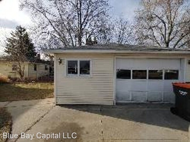 Building Photo - 3 br, 1.5 bath House - 3043 Clyde Park Ave SW
