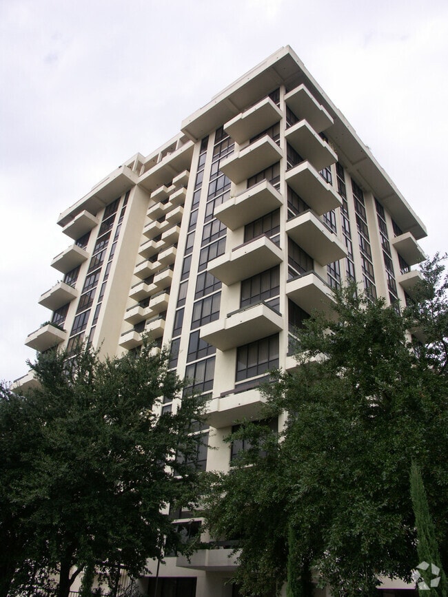 Timber Top Condominiums