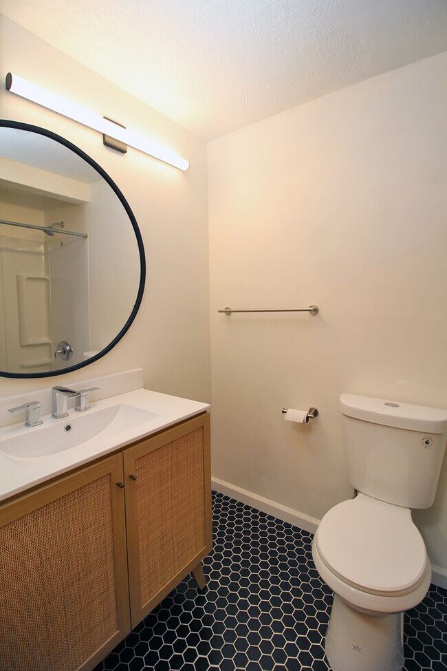 Foto del edificio - 3200-3236 SW Marigold St