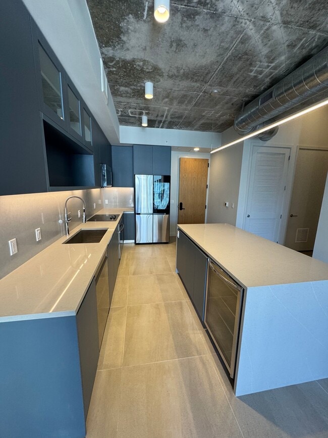 KITCHEN - 62 NW 26th St