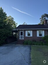 Building Photo - 403 Durst Ave W