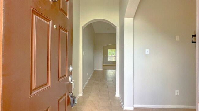 Foto del edificio - 4106 Mossy Pl Ln