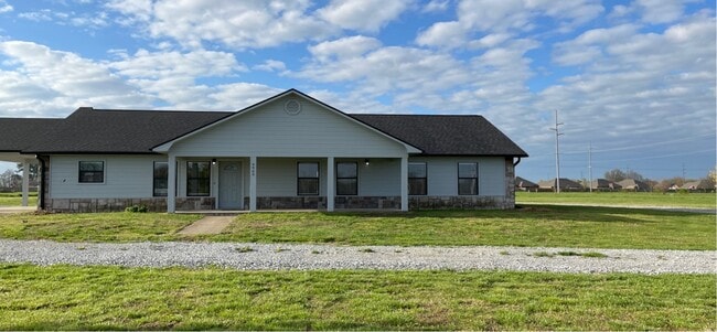 Photo - 9969 Glen Rd House