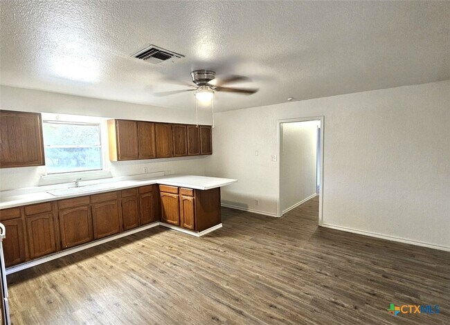 Foto del edificio - 105 Santa Clara St