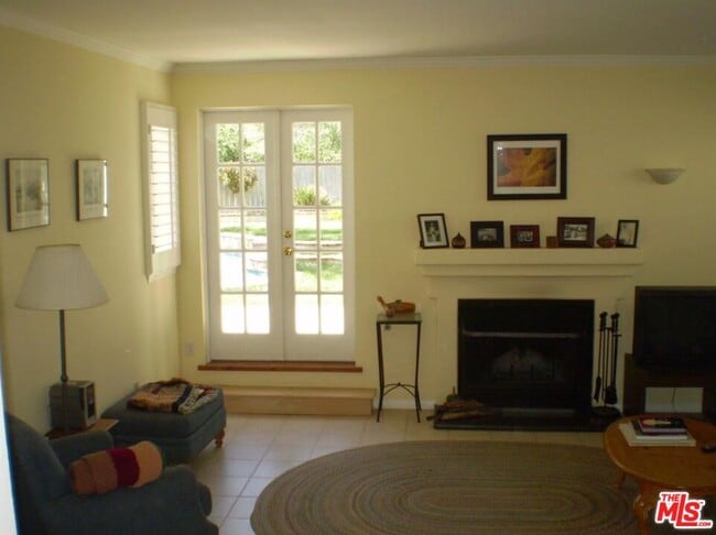 Building Photo - 4355 Willow Glen St