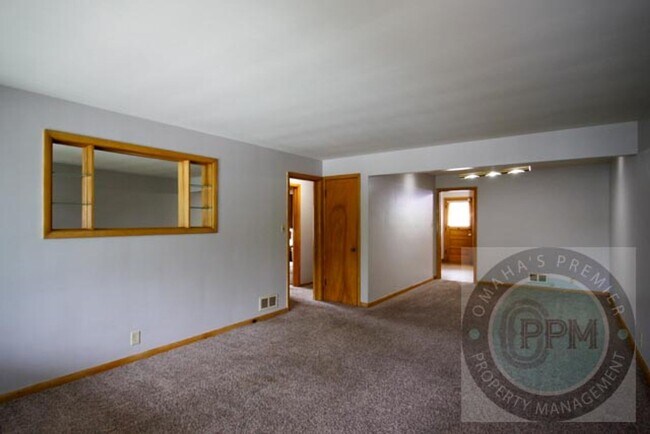 Foto del edificio - ALANSCO 3325/3327 N 61 ST