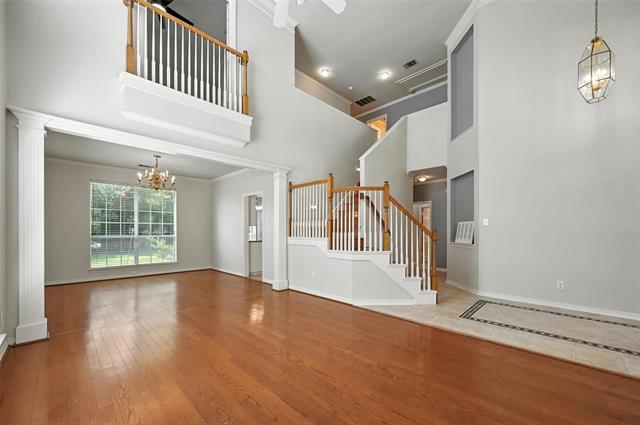 Building Photo - 953 Fountain Dr