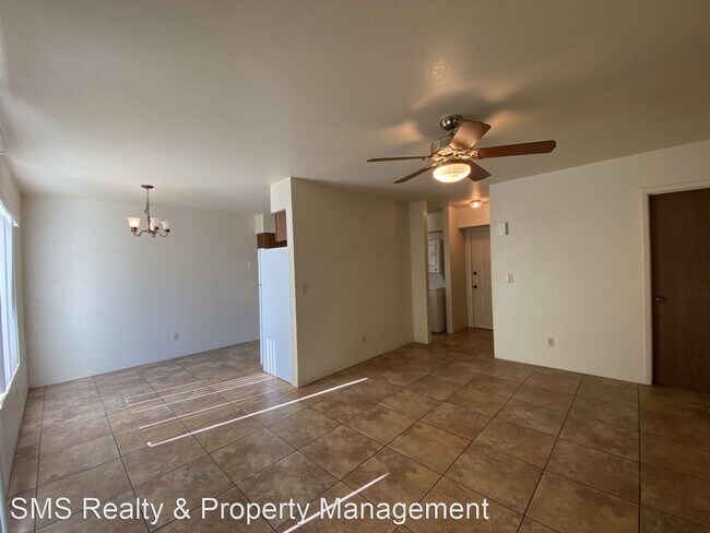 Building Photo - 3 br, 1.5 bath House - 4385 Avenida Palerm...