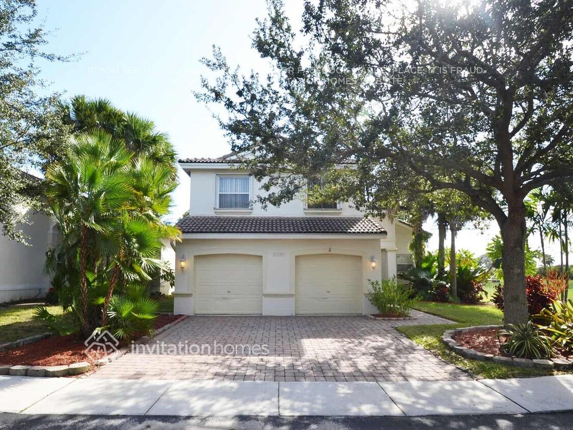 Foto principal - 3580 SW 51st St