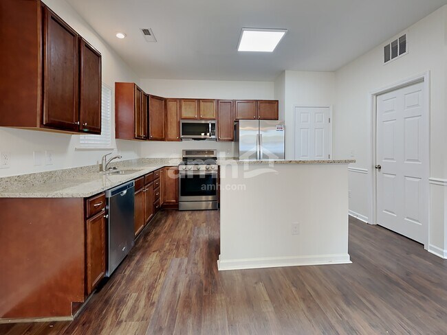 Foto del edificio - 5734 Misty Meadows Ct