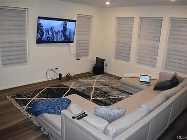 Foto del edificio - 5895 Hanover St