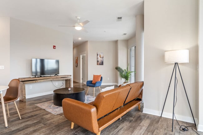 Building Photo - 530 Massachusetts Ave