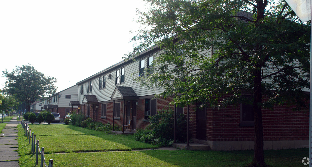 Foto del edificio - James Geddes Housing