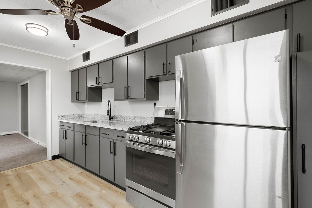 Primary Photo - Beautiful 2 bedroom home in South Side Fla...