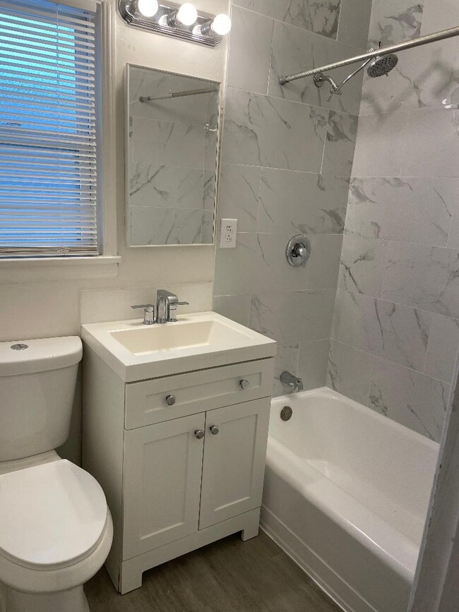 Bathroom - 14156 Calvert St