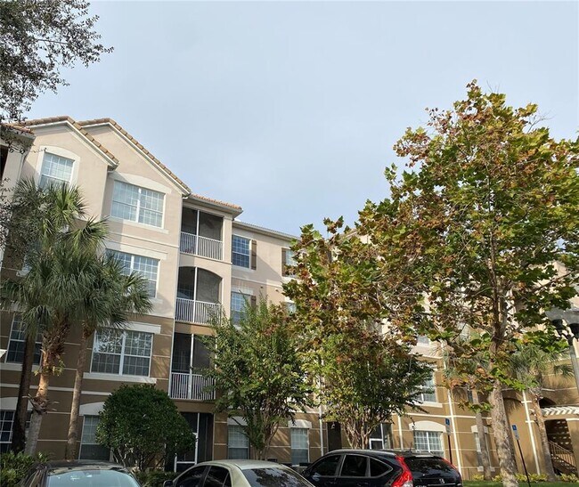 Foto del edificio - 3332 Robert Trent Jones Dr