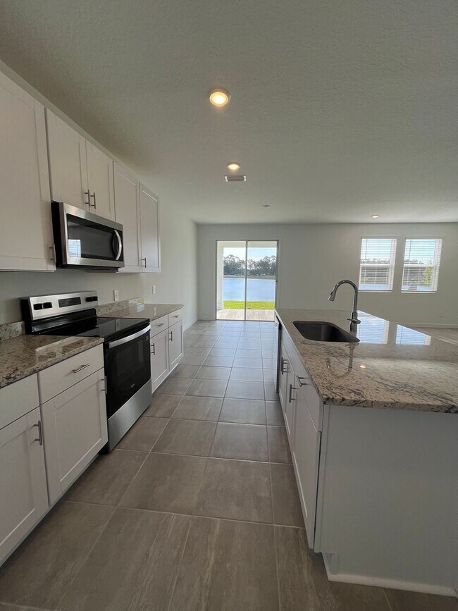 Building Photo - New Construction in Flagler Village 4bedroom 3 bath!!!!!