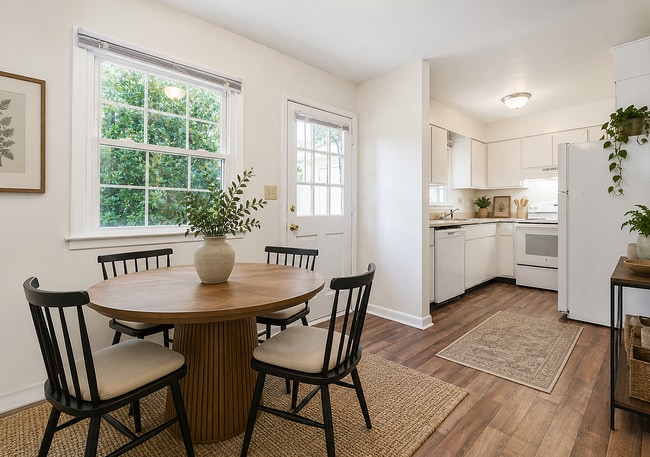 CR Dining:Kitchen Furnished - Corder Ridge