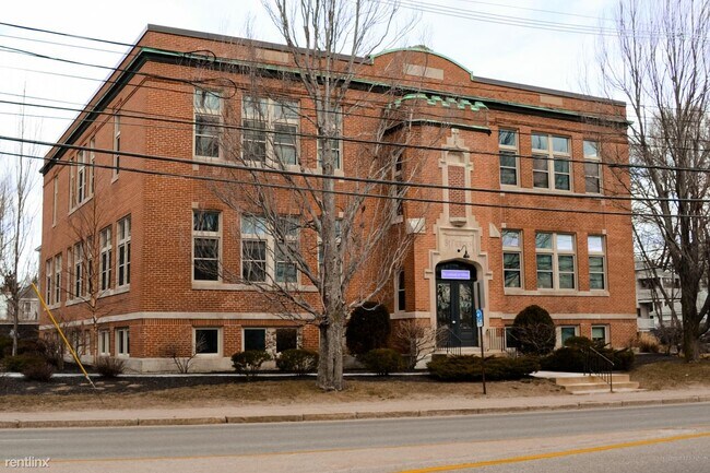 Foto del edificio - 210 N Church St