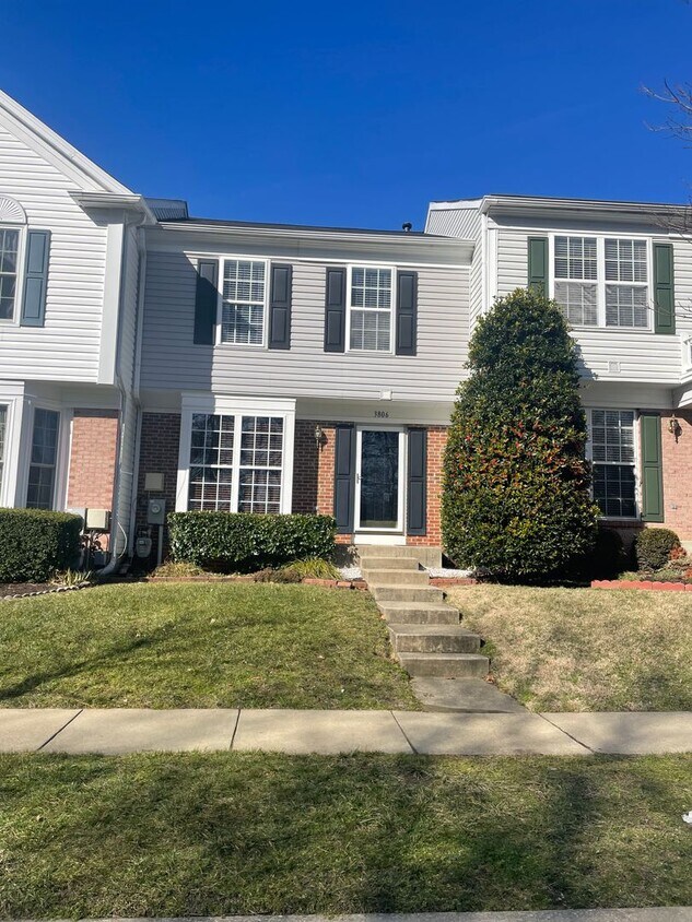 Coming soon! Townhome in Edgewater! House Rental in Edgewater, MD