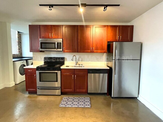 Foto del edificio - 219 E Bank St