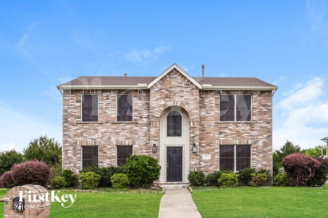 Building Photo - 621 Stellaway Dr