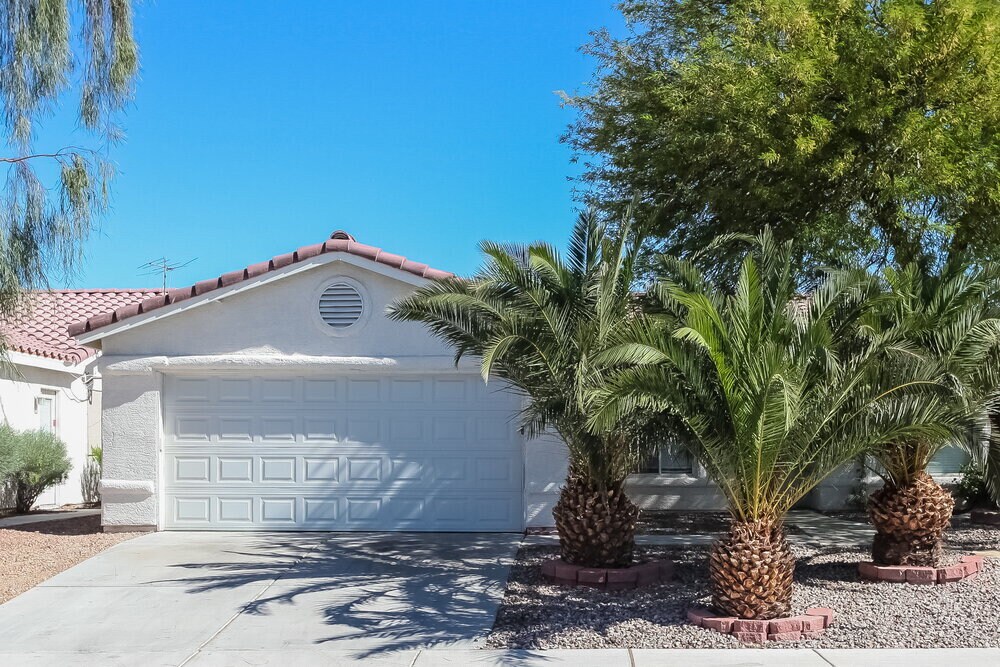 Foto principal - 2920 Meadow Flower Ave