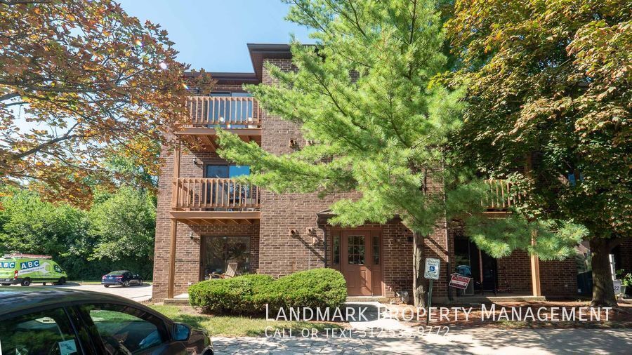 Primary Photo - 2250 Abbeywood Dr