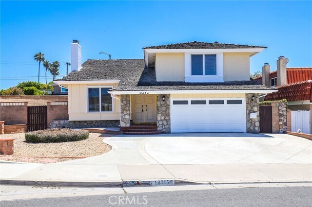 Foto principal - 19382 Weymouth Ln