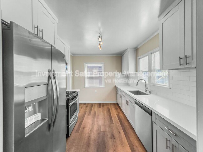 Foto del edificio - 2332 Westwood St