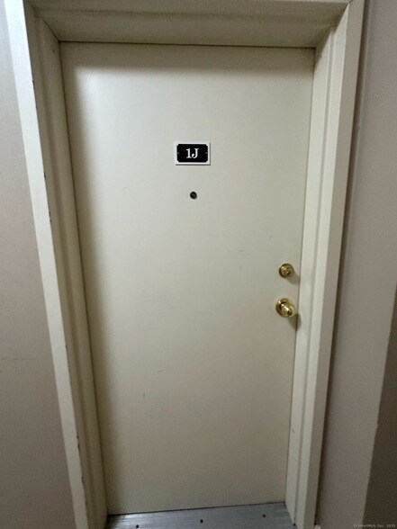 Foto del edificio - 1660 E Main St