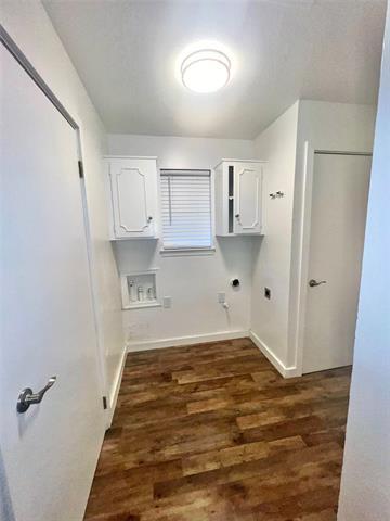 Building Photo - 1545 Drury Dr