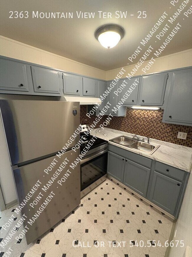 Foto del edificio - 2363 Mountain View Terrace SW