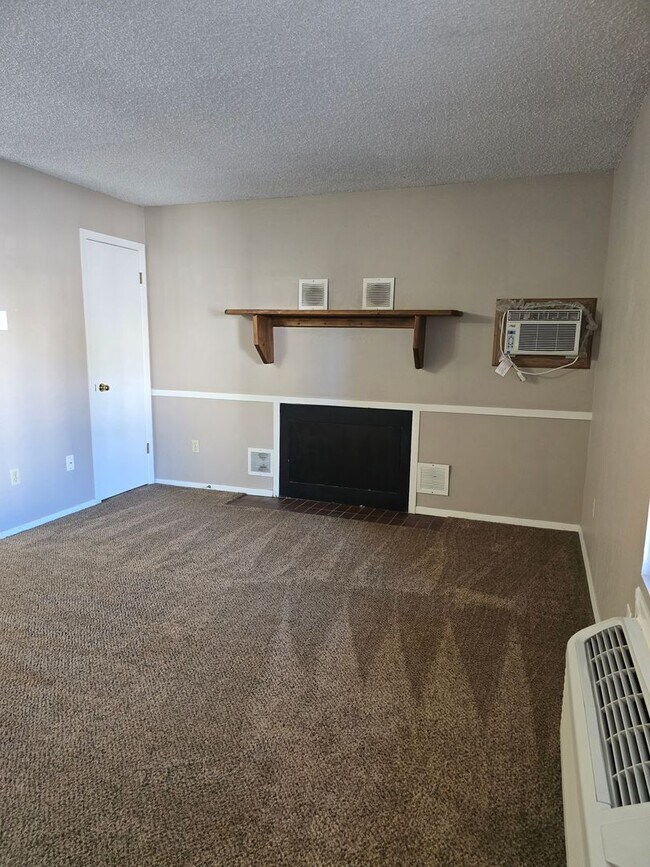 Foto del edificio - Ground Level One Bedroom