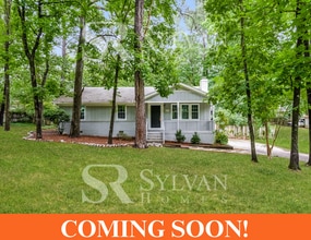 Building Photo - 214 Lynnwood Estates Dr